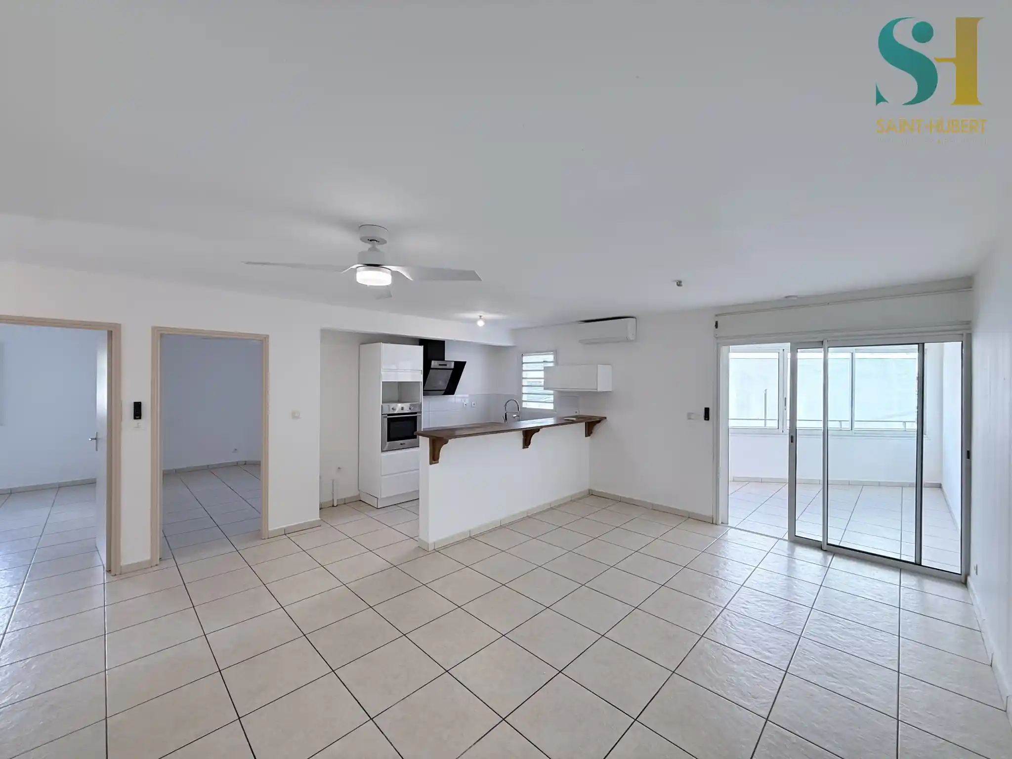 Photo 1 - Appartement à louer - Ancien 795 € 3 pièces 2 chambres 64.53 m² Sainte-Suzanne 97441