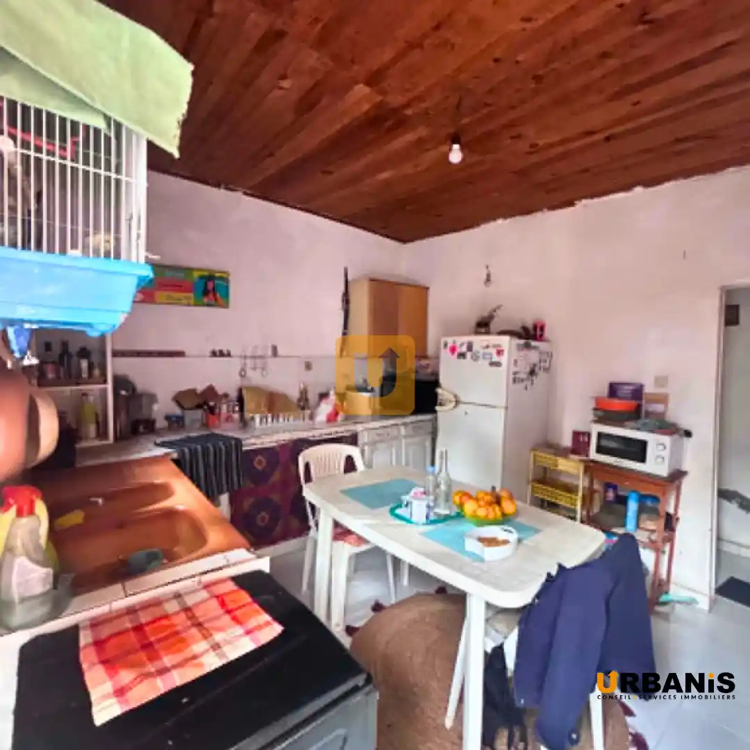 Photo 3 - Maison à vendre - Ancien 176 000 € 4 pièces 3 chambres 120 m² Saint-Paul 97435