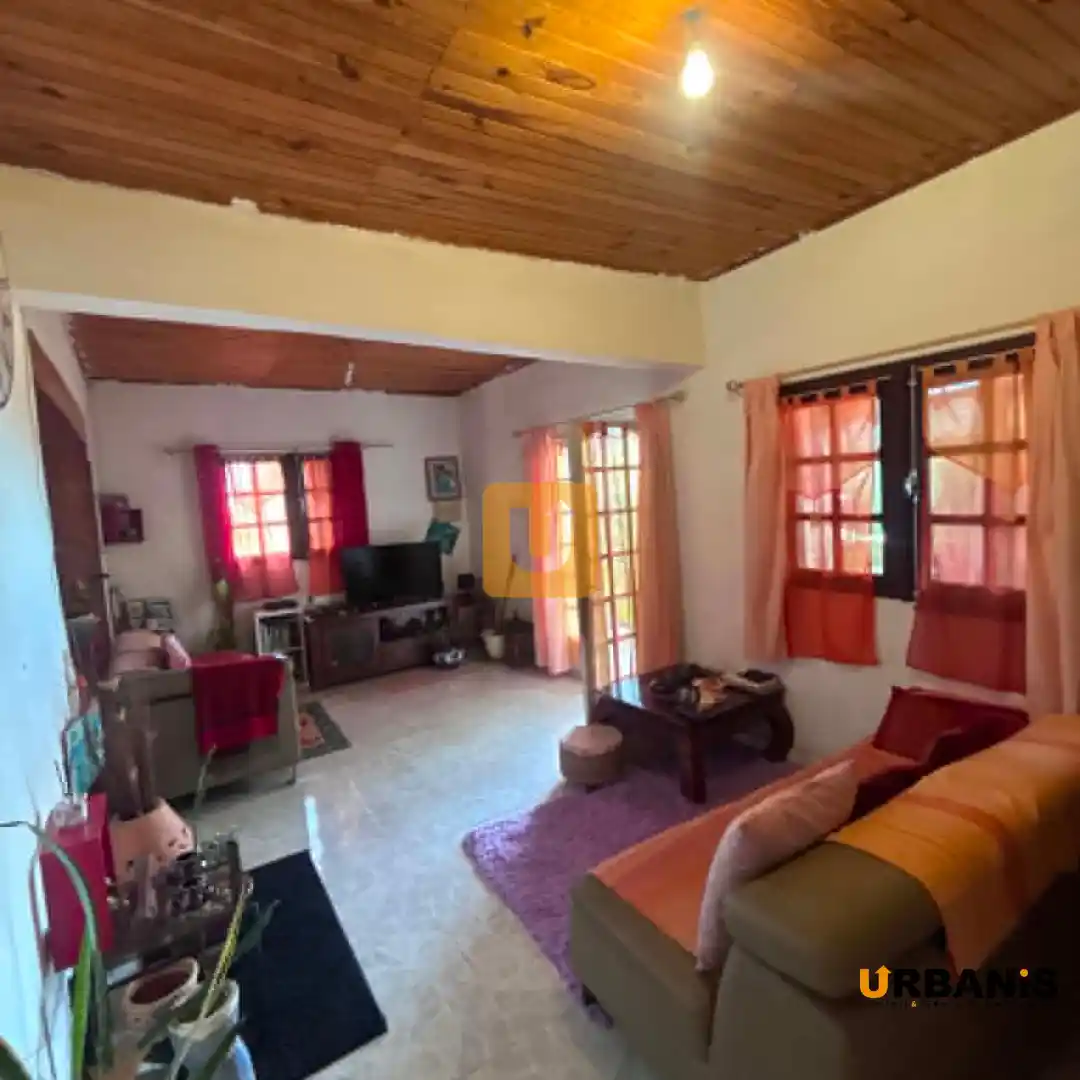 Photo 1 - Maison à vendre - Ancien 176 000 € 4 pièces 3 chambres 120 m² Saint-Paul 97435