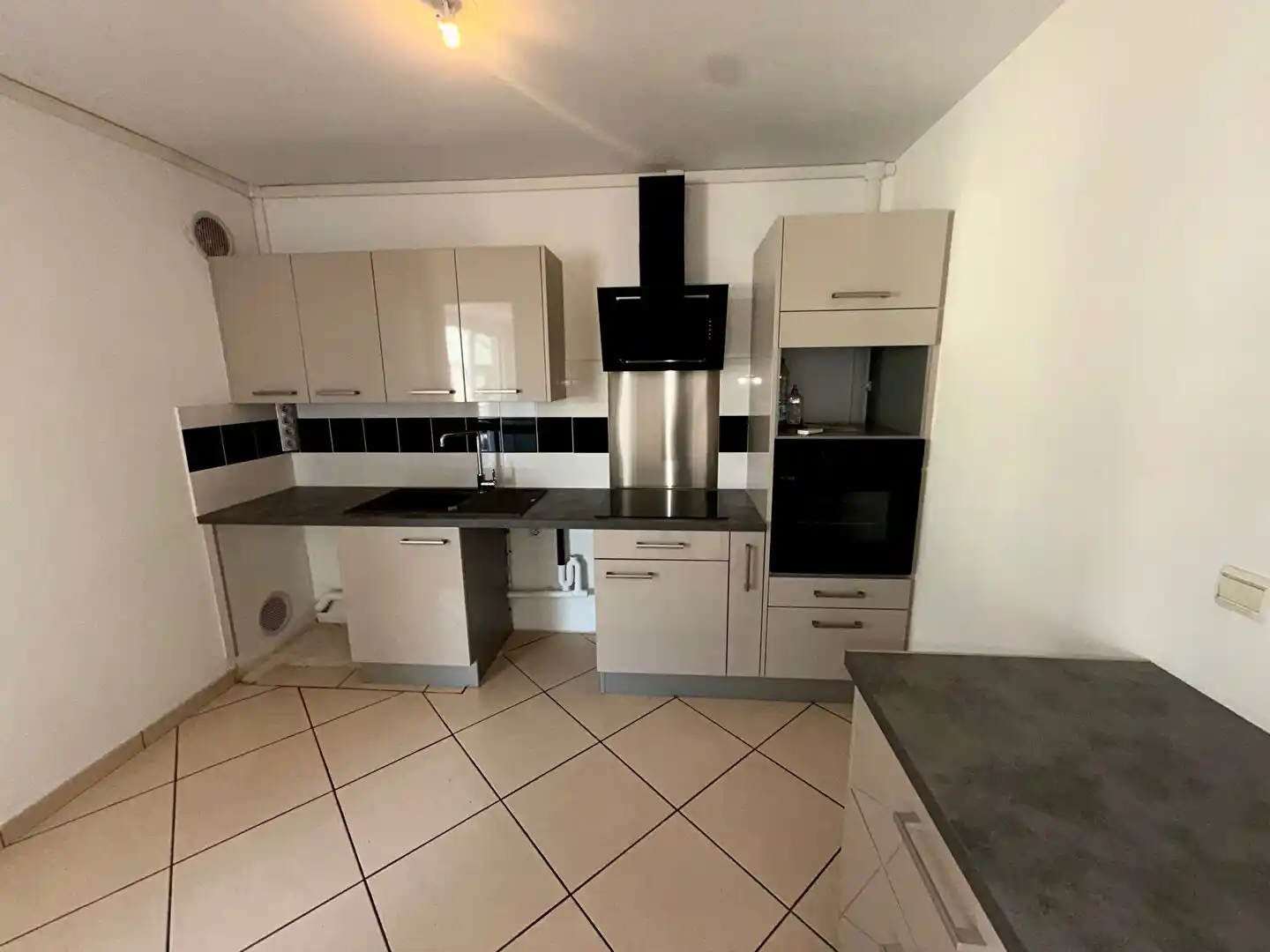 Photo 3 - Appartement à vendre - Ancien 320 000 € 5 pièces 3 chambres 102,24 m² Saint-Denis 97400