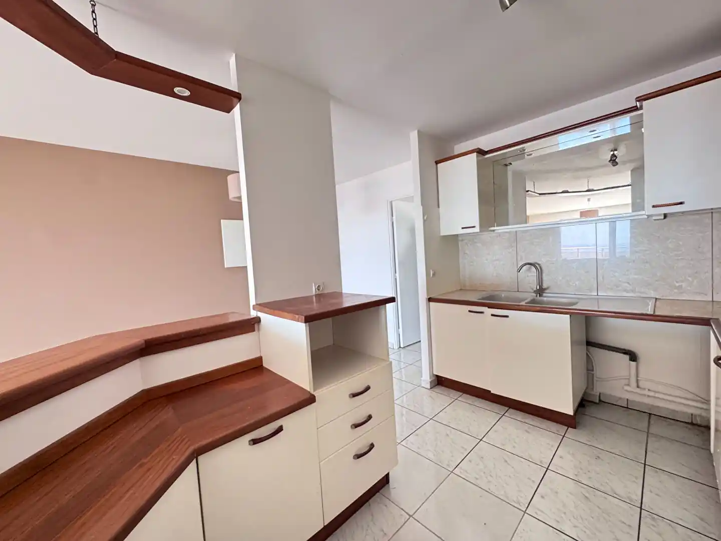 Photo 3 - Appartement à louer - Ancien 1 790 € 4 pièces 3 chambres 92 m² Saint-Denis 97400