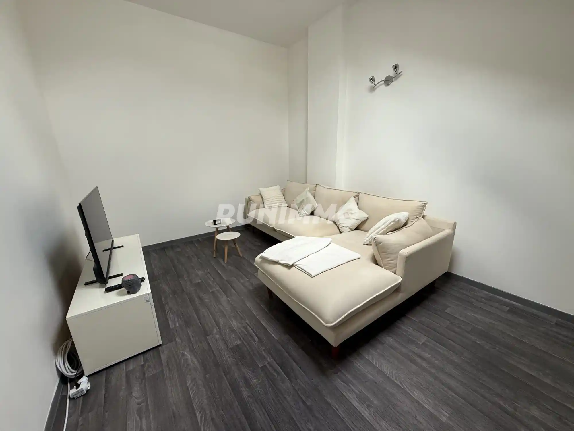 Photo 3 - Appartement à louer - Ancien 855 € 2 pièces 33.1 m² Saint-Denis Sainte-clotilde 97490