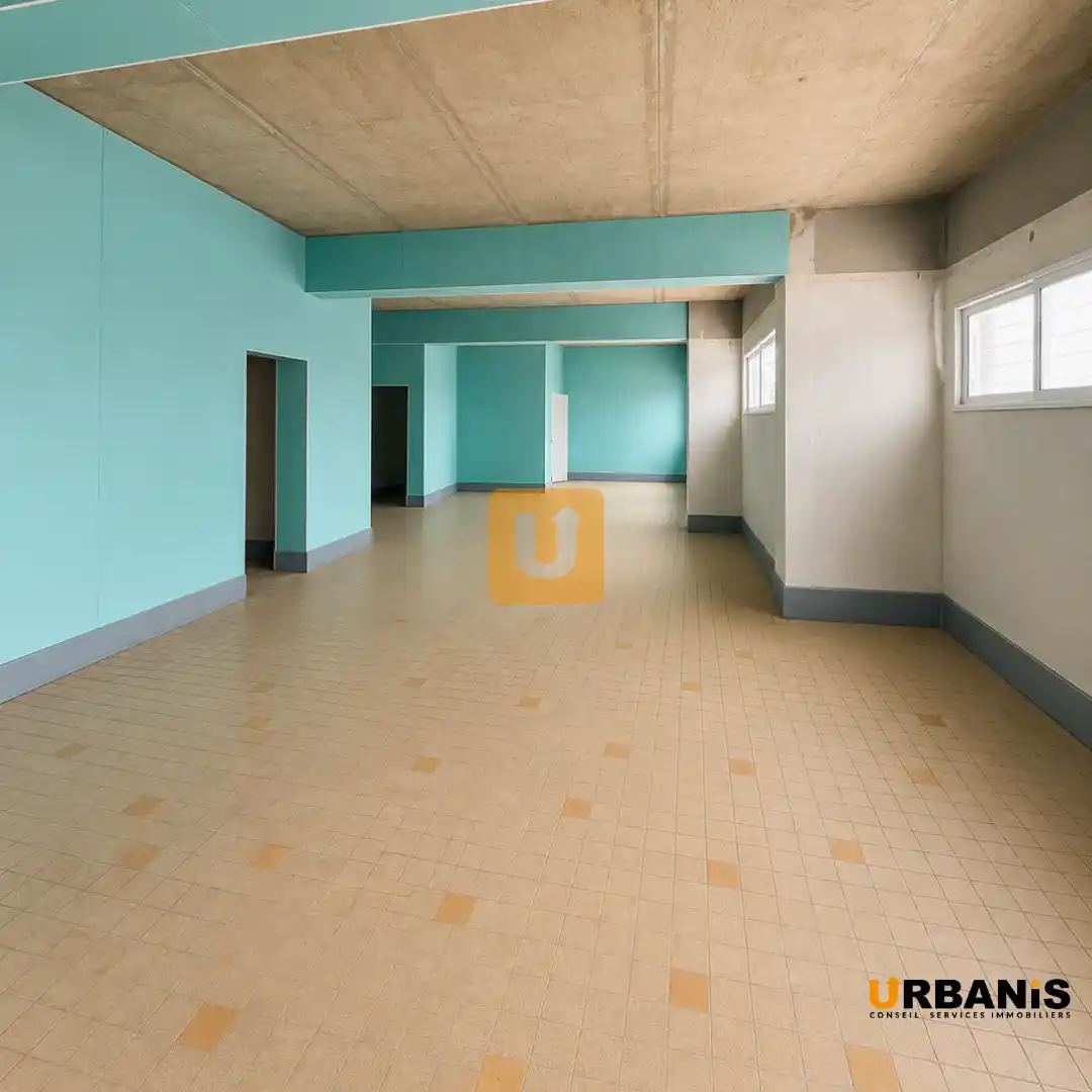 Photo 3 - Local / Bureaux à vendre - Ancien 533 000 € 211 m² Saint-Denis 97400