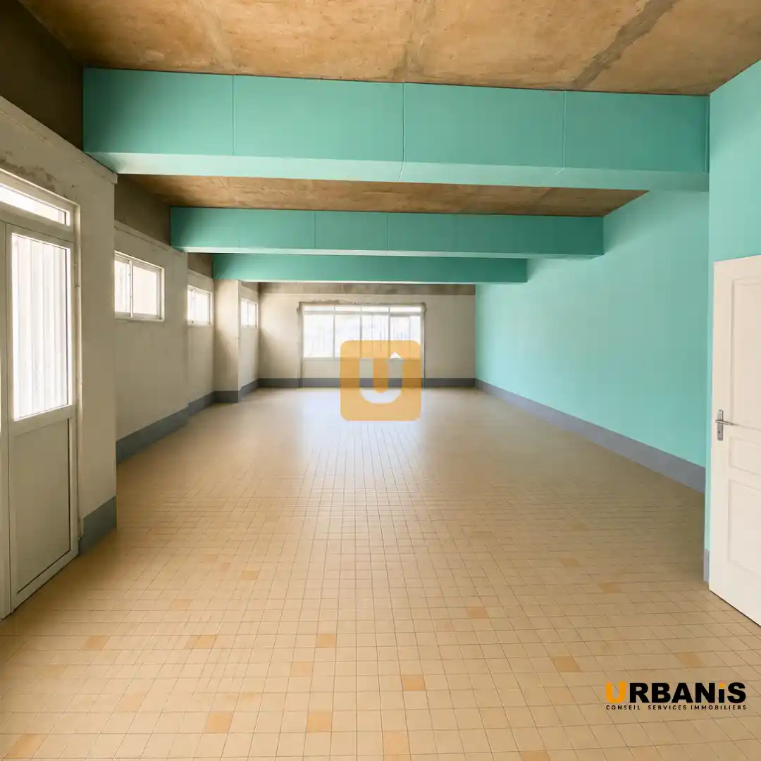 Photo 2 - Local / Bureaux à vendre - Ancien 533 000 € 211 m² Saint-Denis 97400