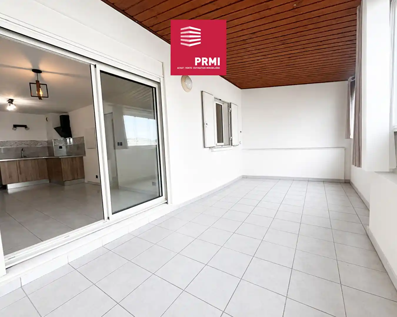Photo 3 - Appartement à vendre - Ancien 99 000 € 2 pièces 1 chambres 50 m² Sainte-Suzanne 97441