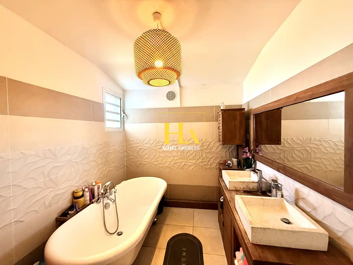Photo 3 - Appartement à vendre - Ancien 170 000 € 3 pièces 2 chambres 69.35 m² Le Tampon 97430