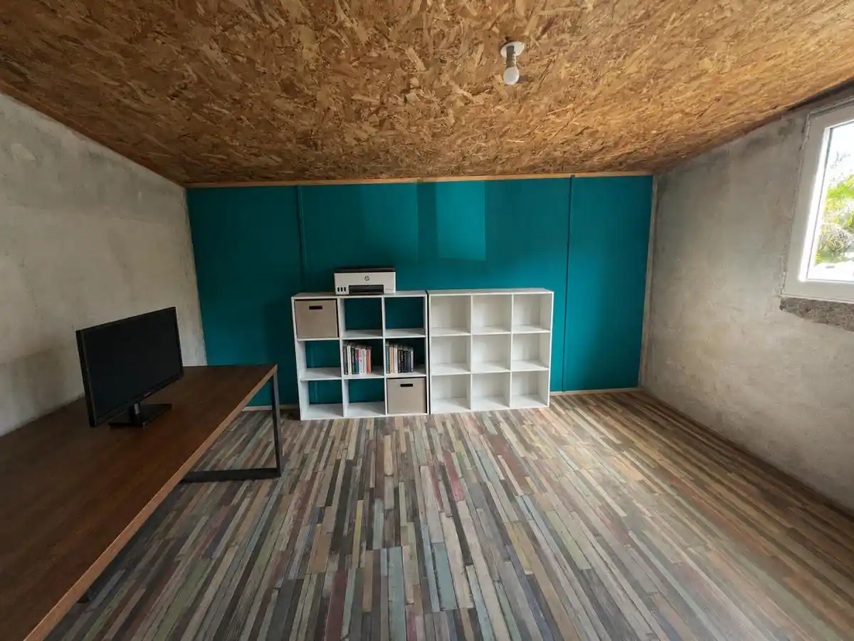 Photo 1 - Maison à vendre - Ancien 233 600 € 5 pièces 3 chambres 72 m² Petite-Île 97429