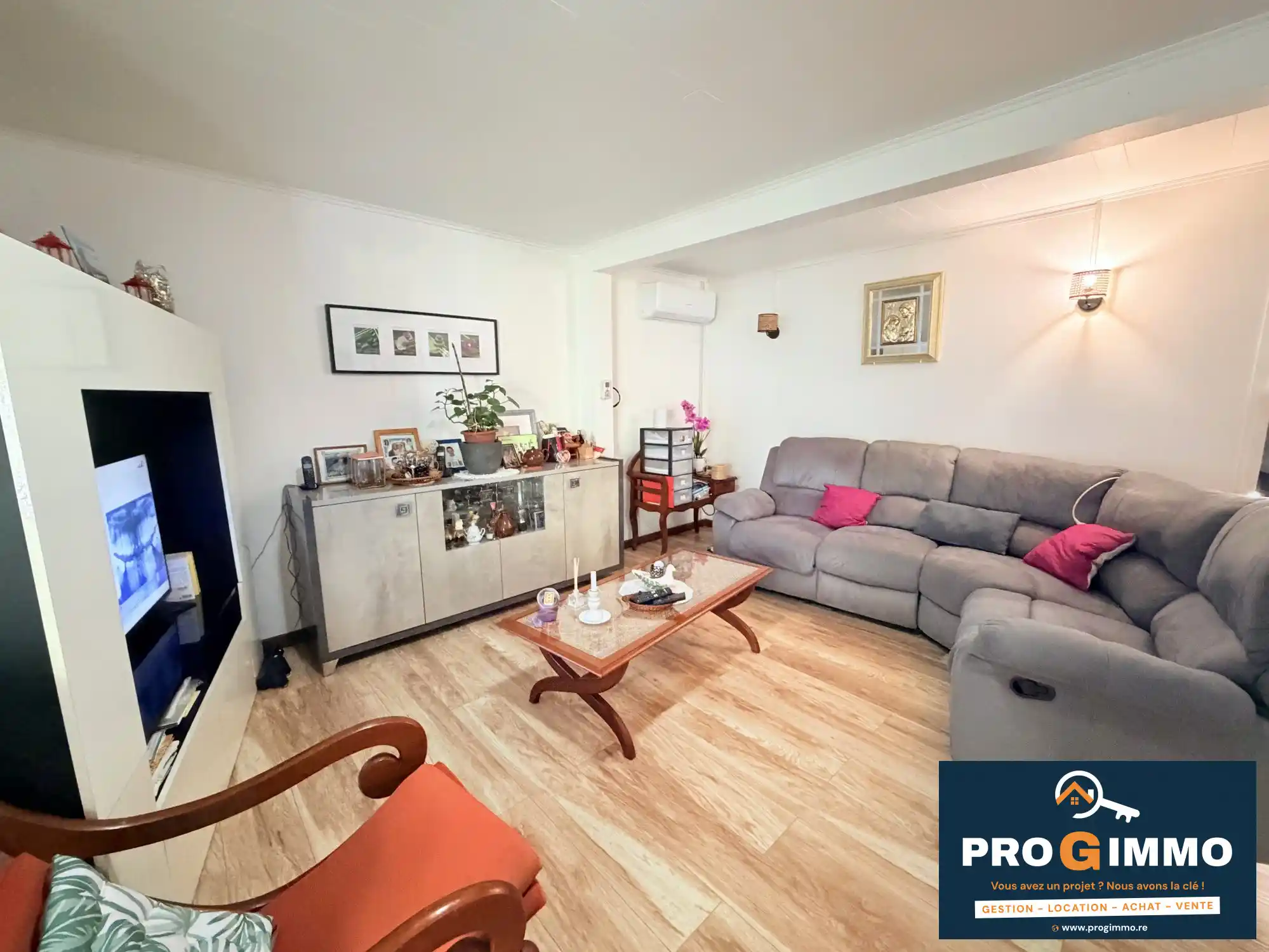 Photo 3 - Maison à vendre - Ancien 246 000 € 6 pièces 3 chambres 95 m² Saint-Louis La Rivière 97421