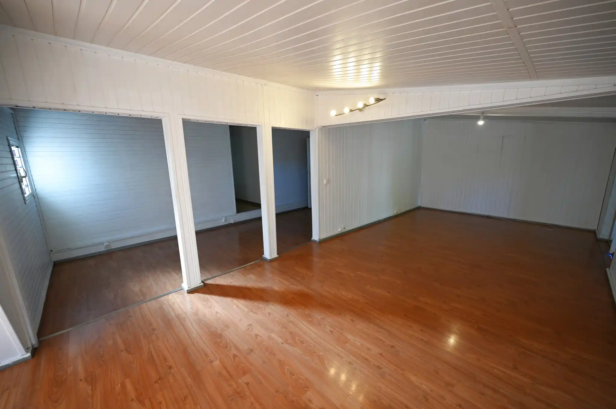Photo 2 - Maison à vendre - Ancien 339 200 € 6 pièces 5 chambres 160 m² Saint-Louis La Rivière 97421