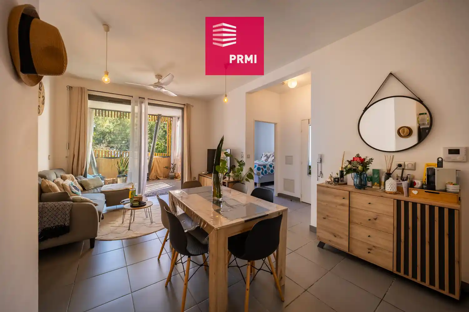 Photo 1 - Appartement à vendre - Ancien 219 000 € 2 pièces 1 chambres 44 m² Saint-Paul 97460