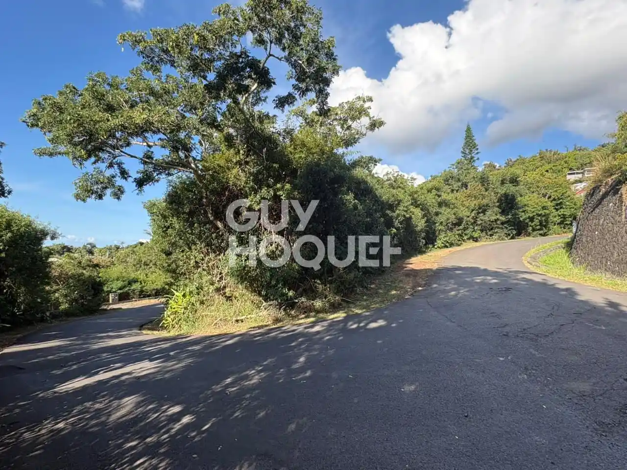 Photo 2 - Terrain à vendre - Ancien 245 000 € 860 m² Saint-Denis La Montagne 97417