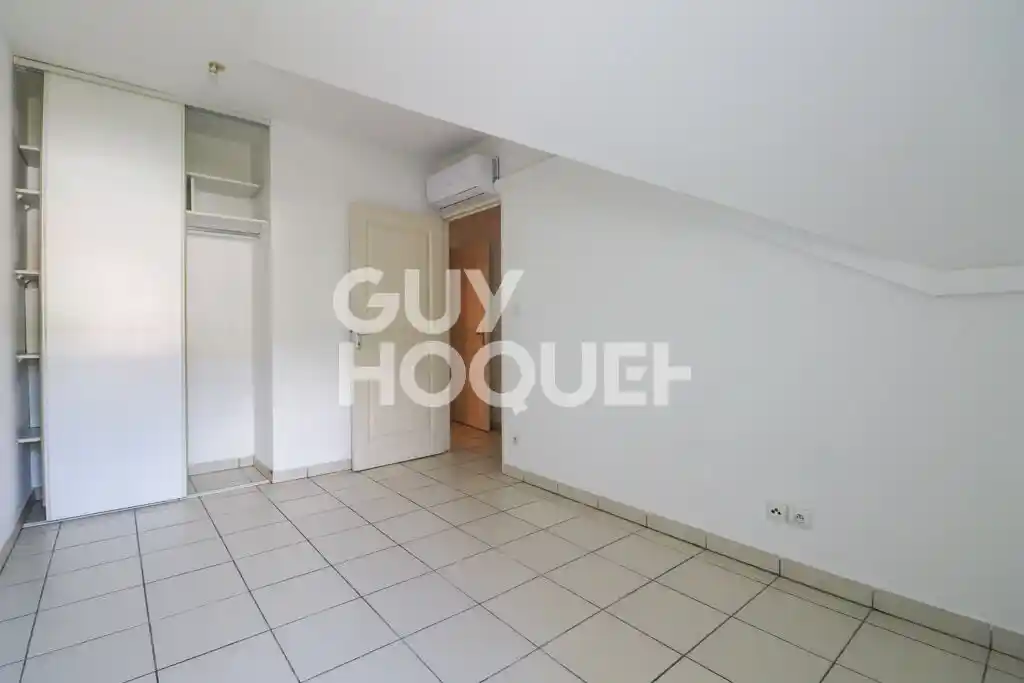 Photo 4 - Appartement à vendre - Ancien 110 000 € 2 pièces 1 chambres 36.5 m² Saint-Denis Sainte-clotilde 97490