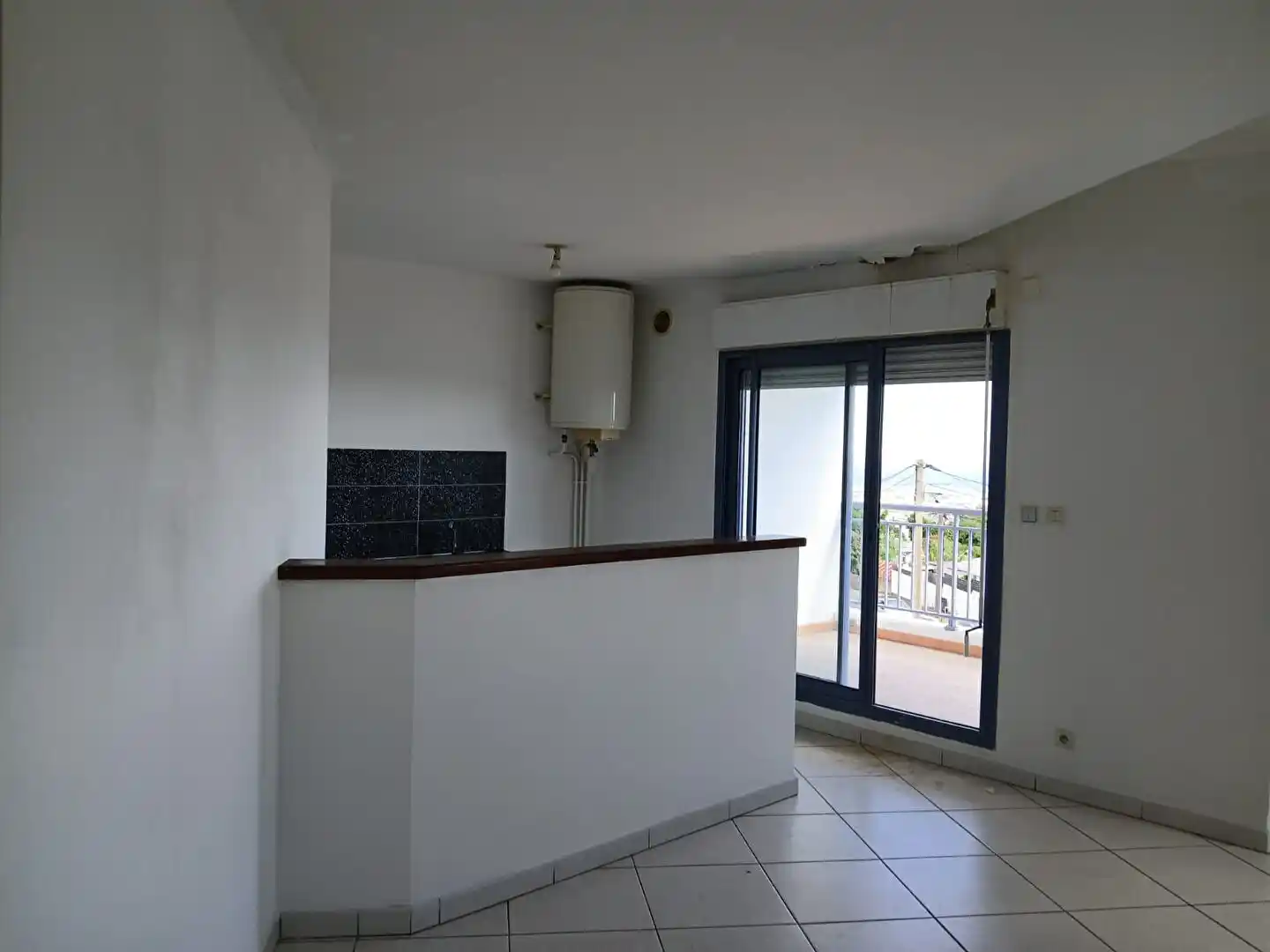 Photo 3 - Appartement à vendre - Ancien 162 000 € 2 pièces 1 chambres 53 m² La Possession 97419