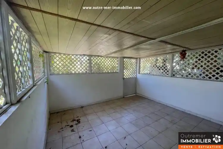 Photo 2 - Maison à vendre - Ancien 490 500 € 208 m² Saint-Pierre 97410