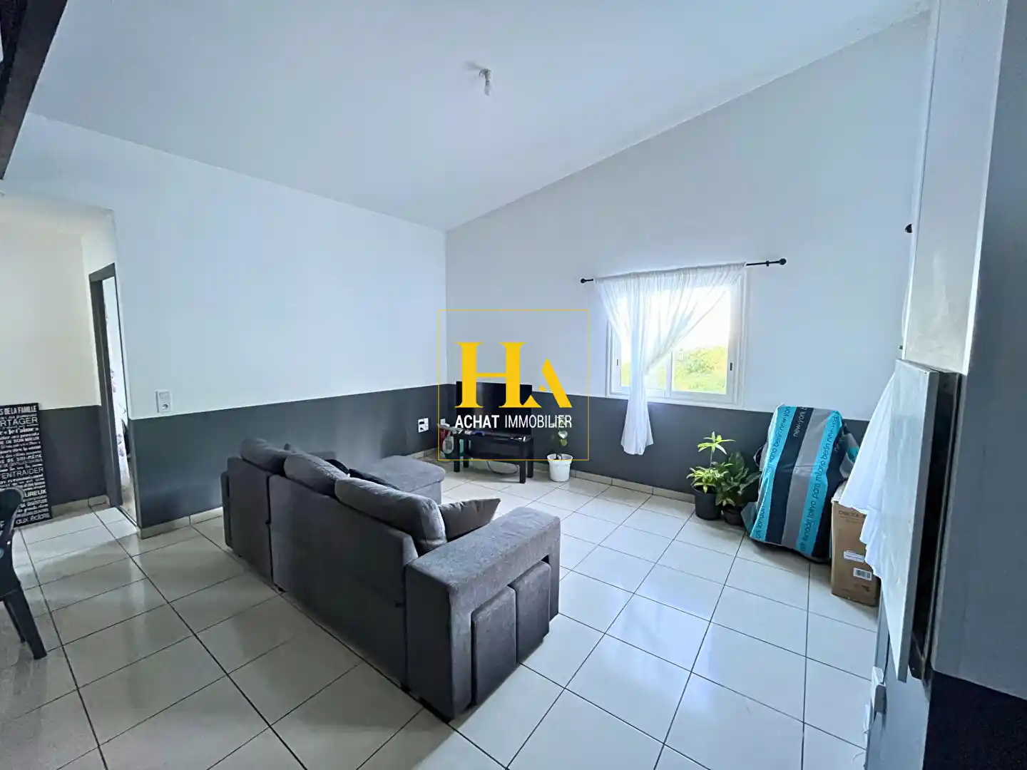 Photo 2 - Appartement à vendre - Ancien 150 420 € 4 pièces 3 chambres 70 m² Saint-Leu 97416