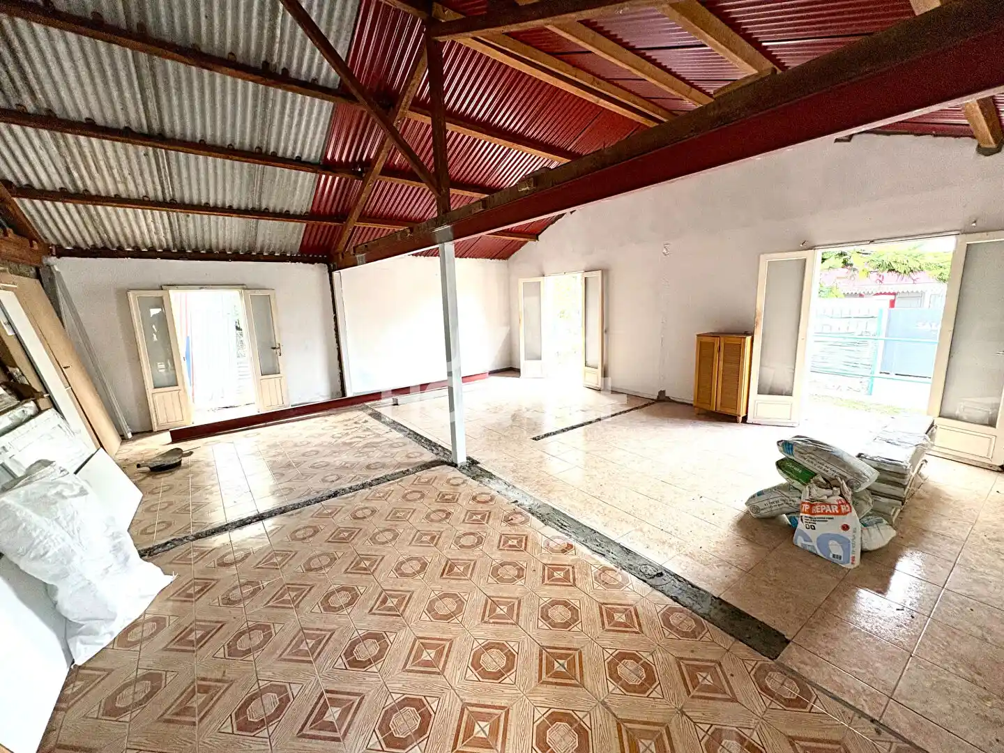 Photo 2 - Maison à vendre - Ancien 290 000 € 4 pièces 89 m² Entre-Deux 97414