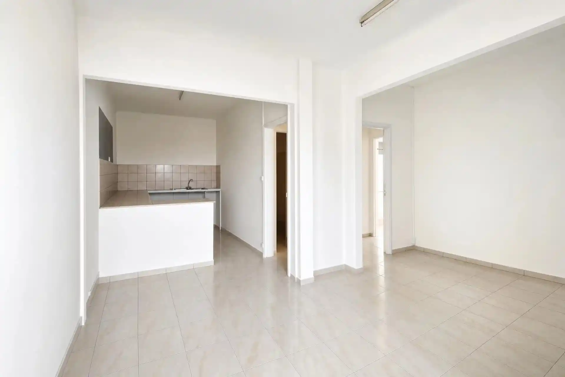 Photo 4 - Appartement à vendre - Ancien 265 000 € 4 pièces Saint-Louis La Rivière 97421