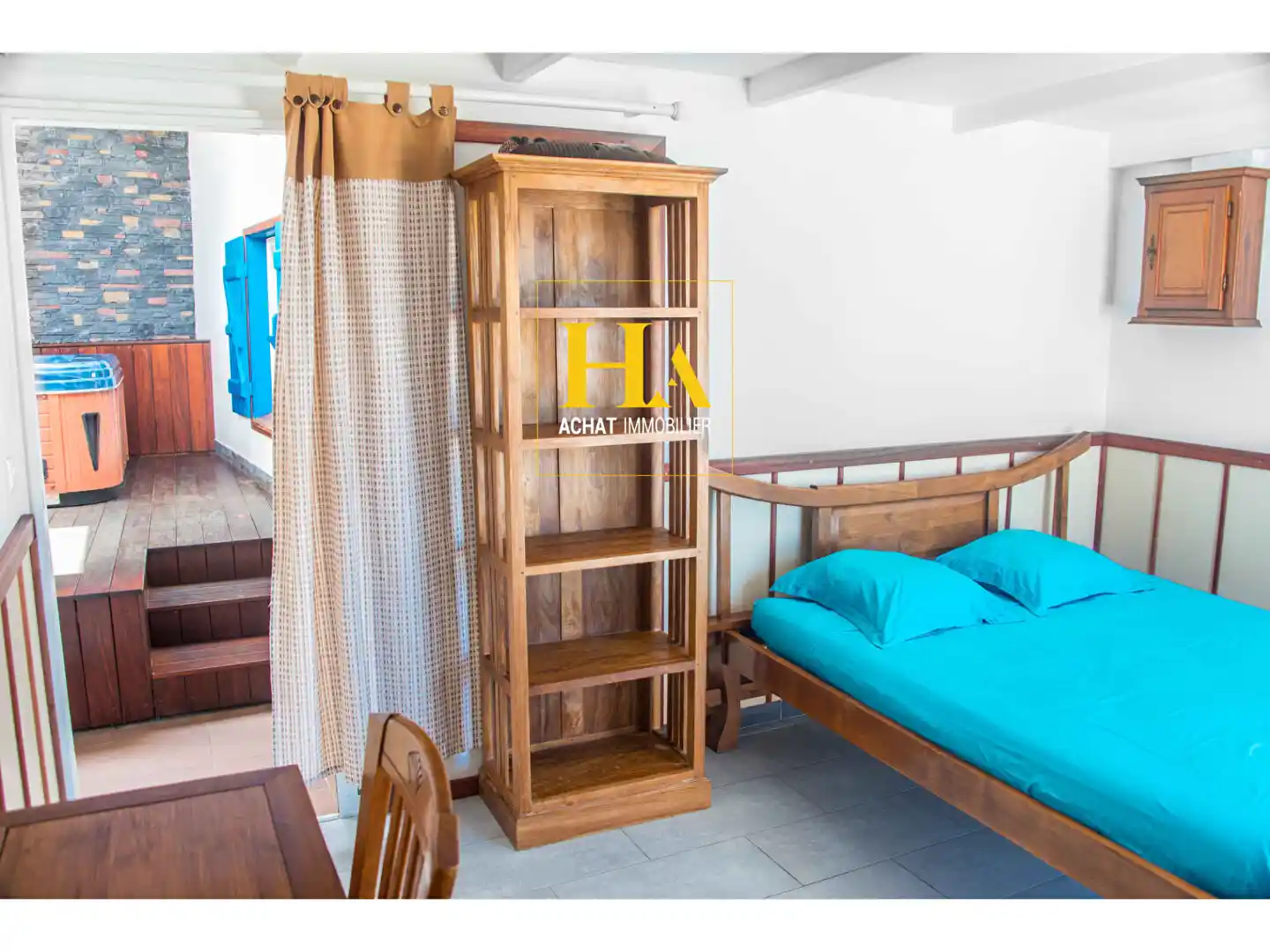 Photo 1 - Maison à vendre - Ancien 435 000 € 5 pièces 2 chambres 145 m² Saint-Pierre 97410