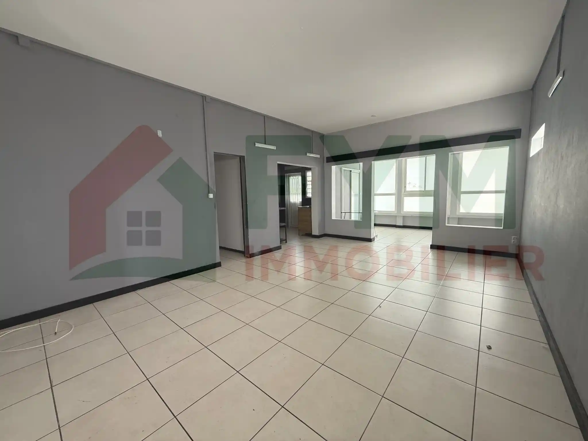 Photo 3 - Appartement à louer - Ancien 1 200 € 5 pièces 4 chambres 88.52 m² Le Tampon 97430