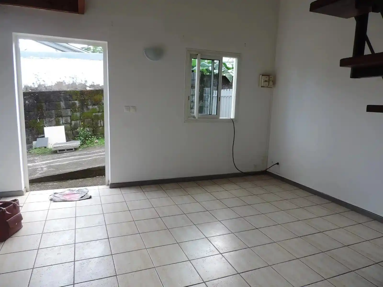 Photo 3 - Maison à louer - Ancien 880 € 4 pièces 82 m² Petite-Île 97429