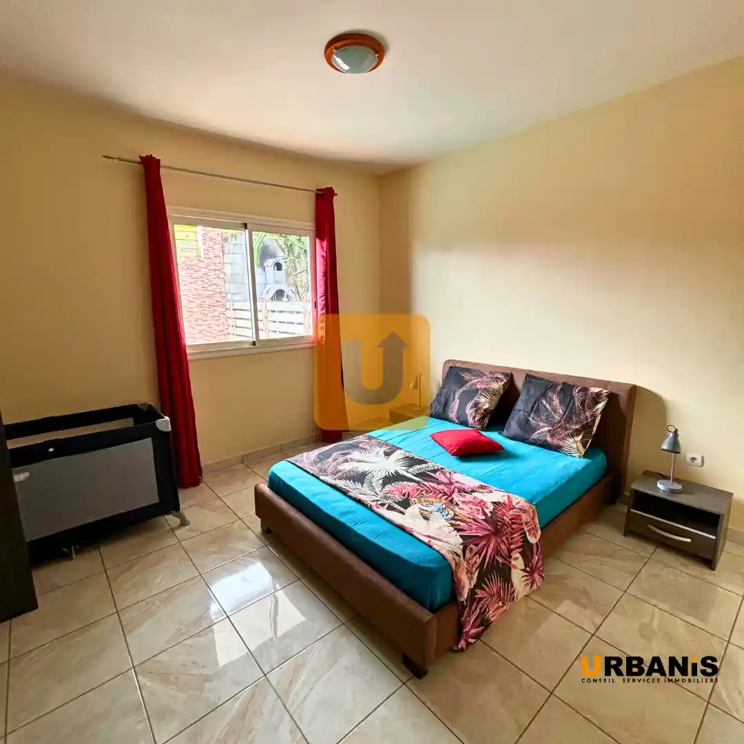 Photo 4 - Maison à louer - Ancien 600 € 6 pièces 4 chambres 160 m² Saint-Leu 97424