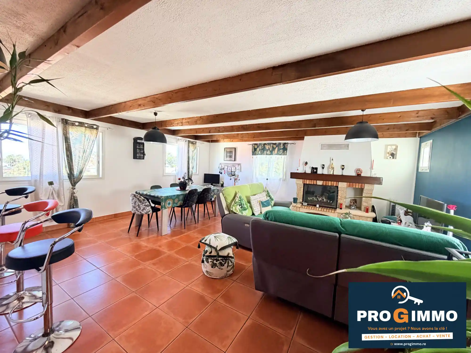 Photo 3 - Maison à vendre - Ancien 378 000 € 6 pièces 4 chambres 145 m² Le Tampon 97430