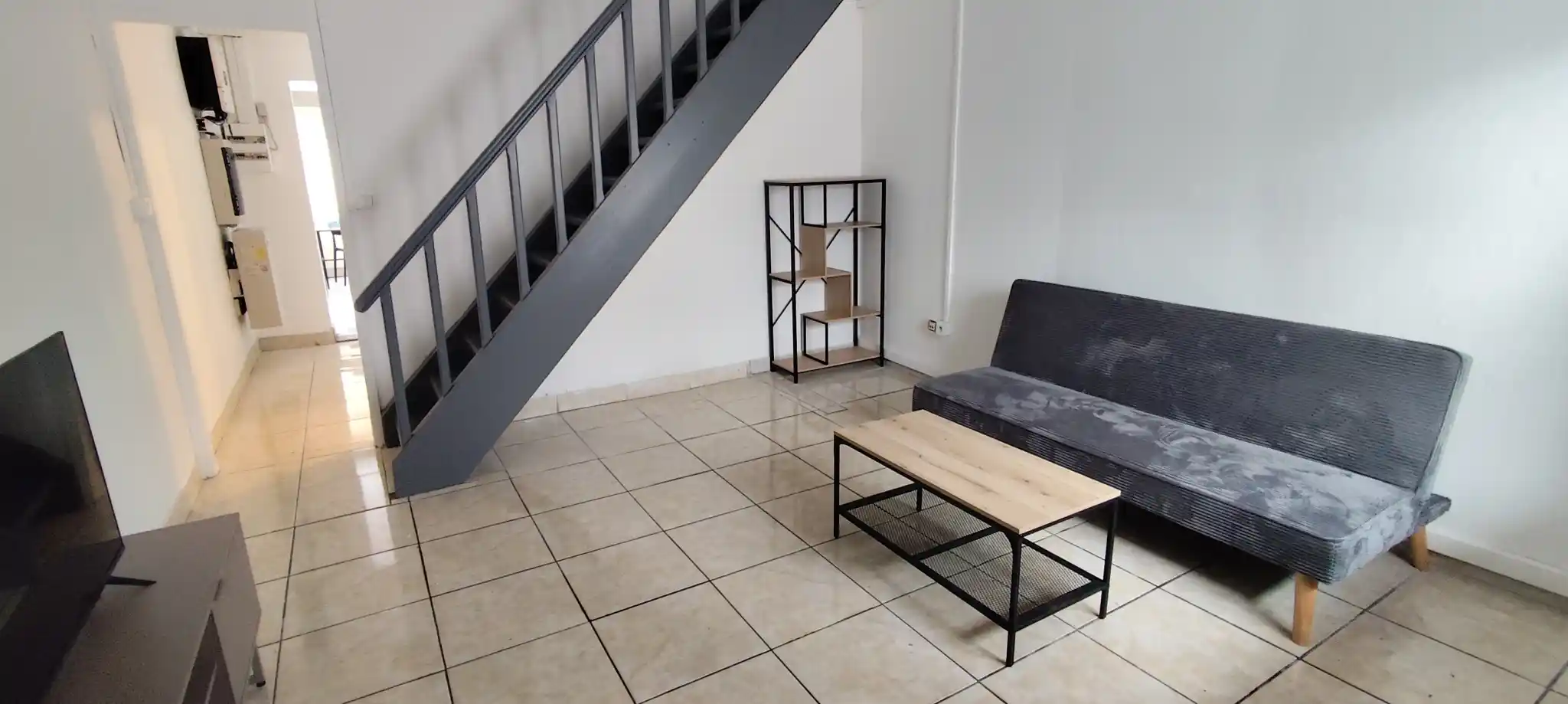 Photo 2 - Maison à louer - Ancien 1 850 € 4 pièces 3 chambres 102.12 m² Saint-Denis 97400
