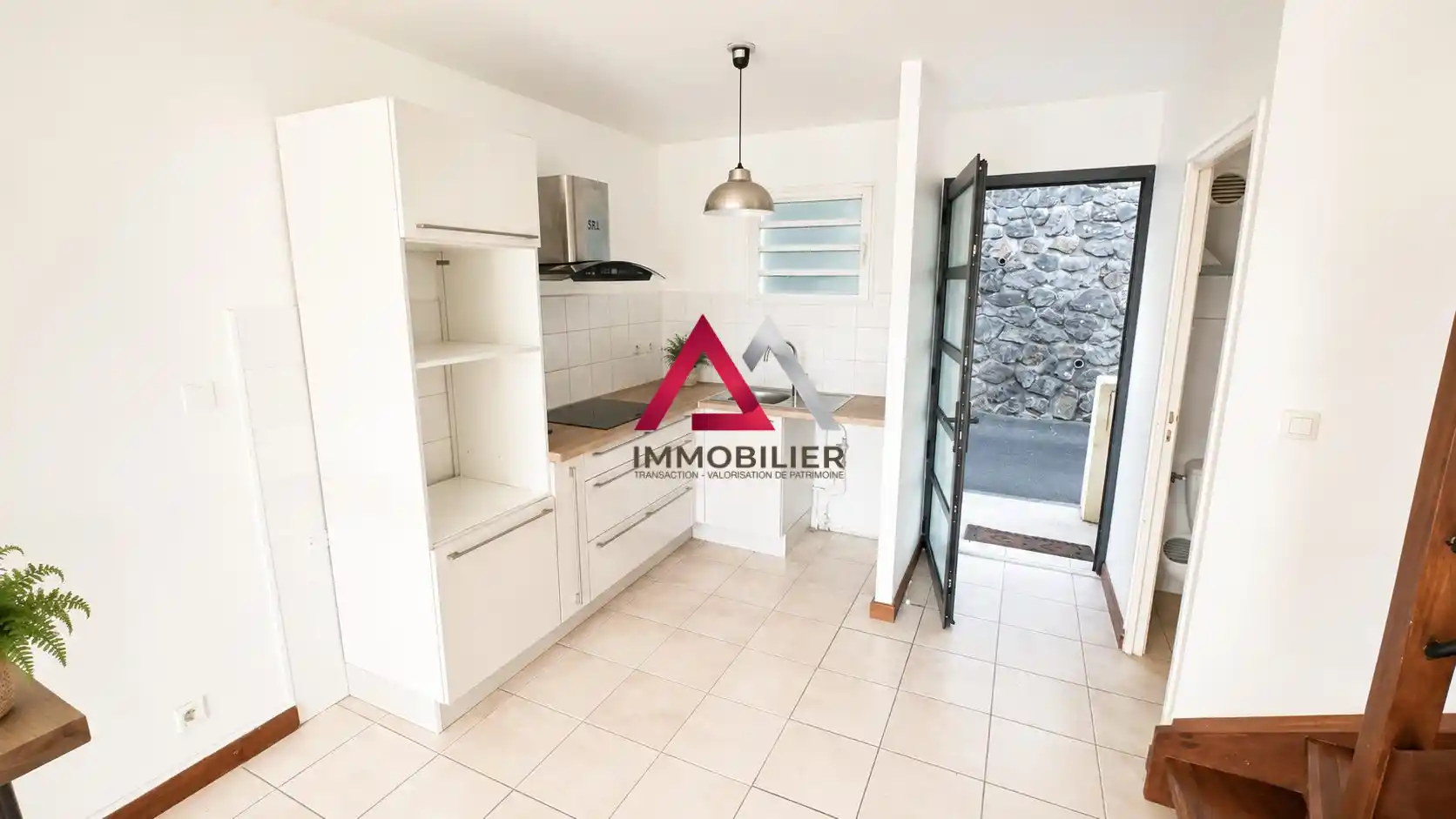 Photo 2 - Maison à vendre - Ancien 275 000 € 4 pièces 3 chambres 79.51 m² Saint-Leu 97424