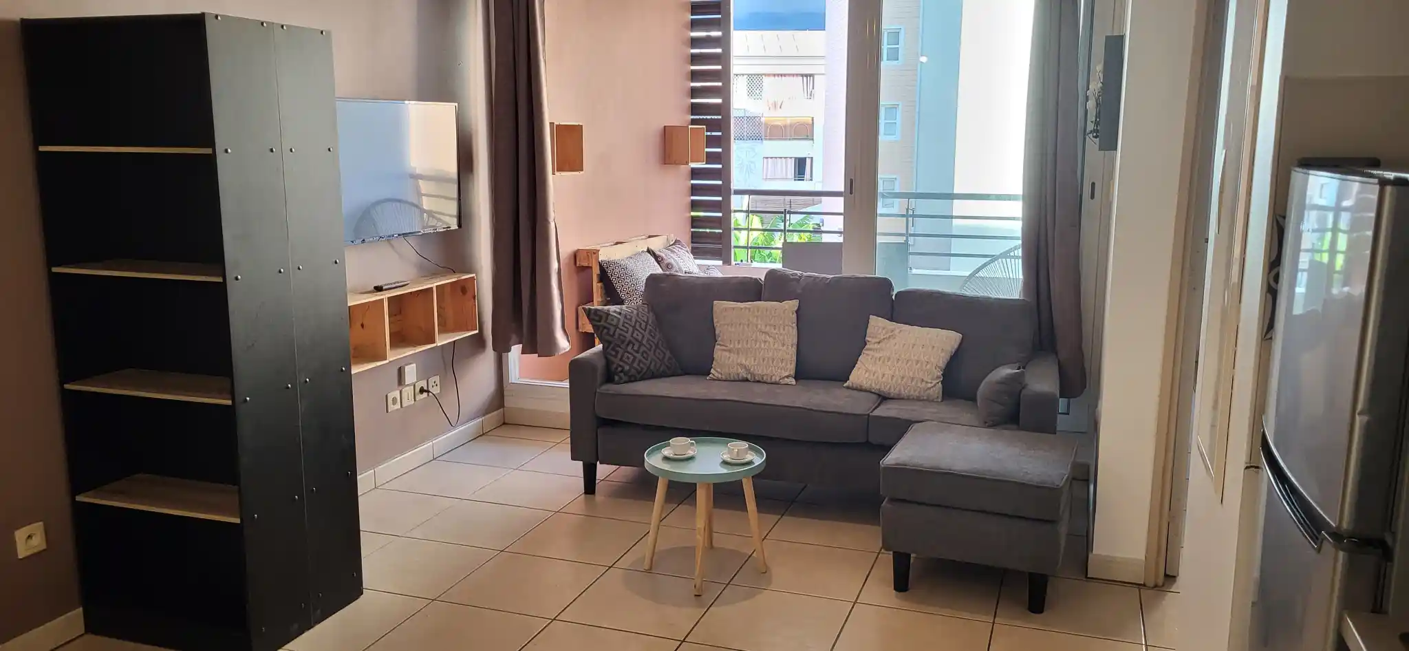 Photo 4 - Appartement à louer - Ancien 730 € 2 pièces 1 chambres 36 m² Saint-Denis Sainte-clotilde 97490