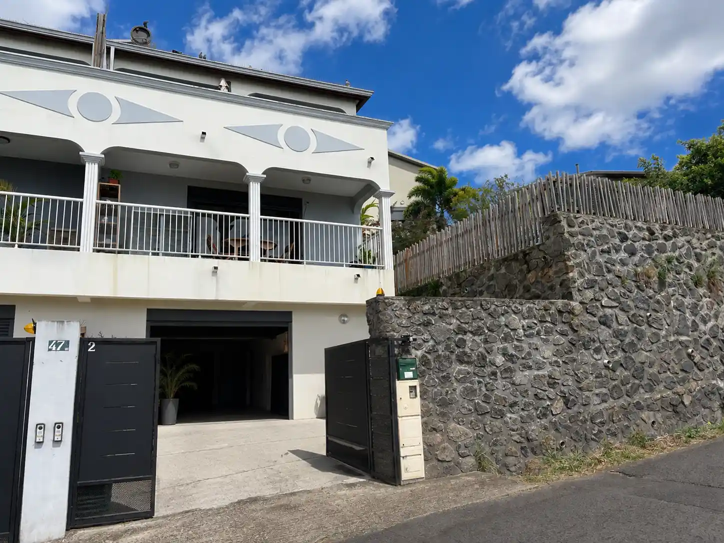 Photo 4 - Maison à vendre - Ancien 420 000 € 4 pièces 3 chambres 90 m² Saint-Paul 97460