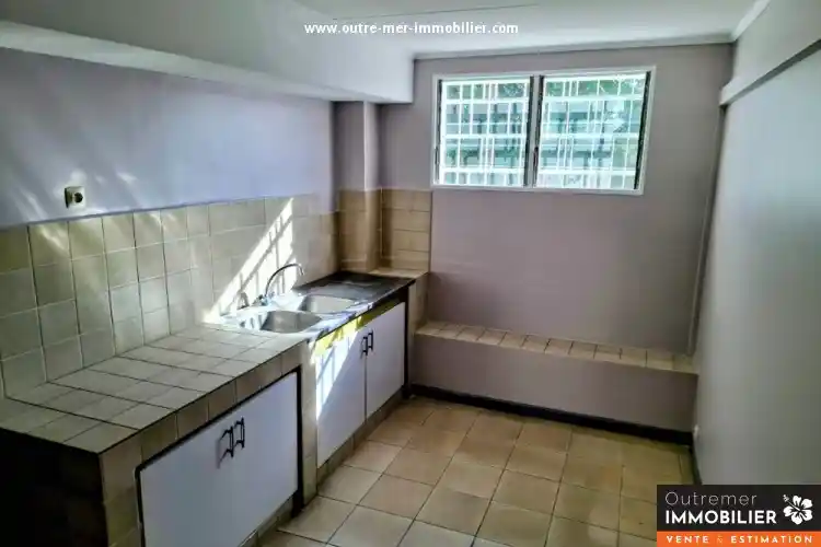 Photo 4 - Bureaux à louer - Ancien 1 100 € 61 m² Le Port 97420