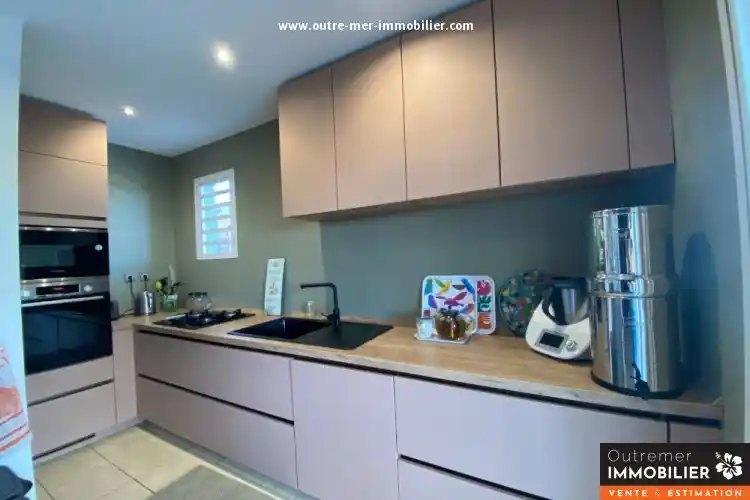 Photo 3 - Maison à vendre - Ancien 695 000 € 7 pièces 4 chambres 135 m² Saint-Leu 97436
