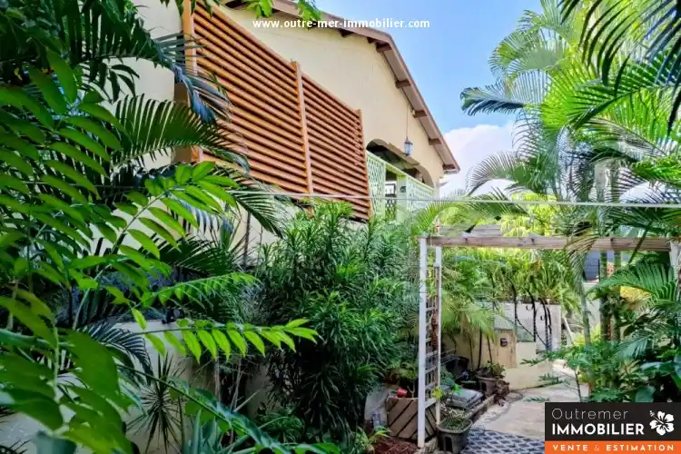 Photo 4 - Maison à vendre - Ancien 300 000 € 5 pièces 4 chambres 100 m² La Possession 97419