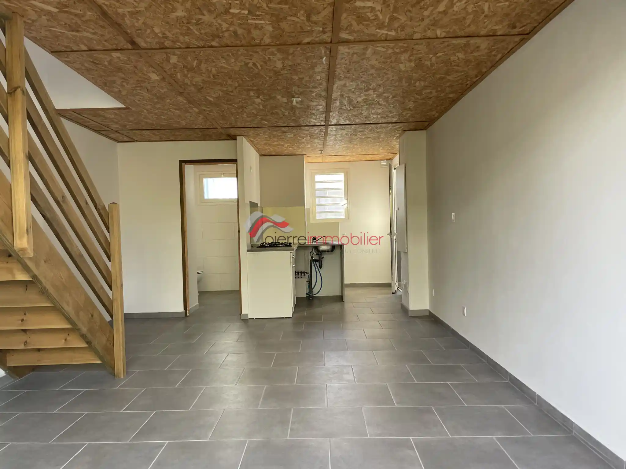 Photo 1 - Appartement à louer - Ancien 600 € 2 pièces 1 chambres 45 m² Le Tampon 97430