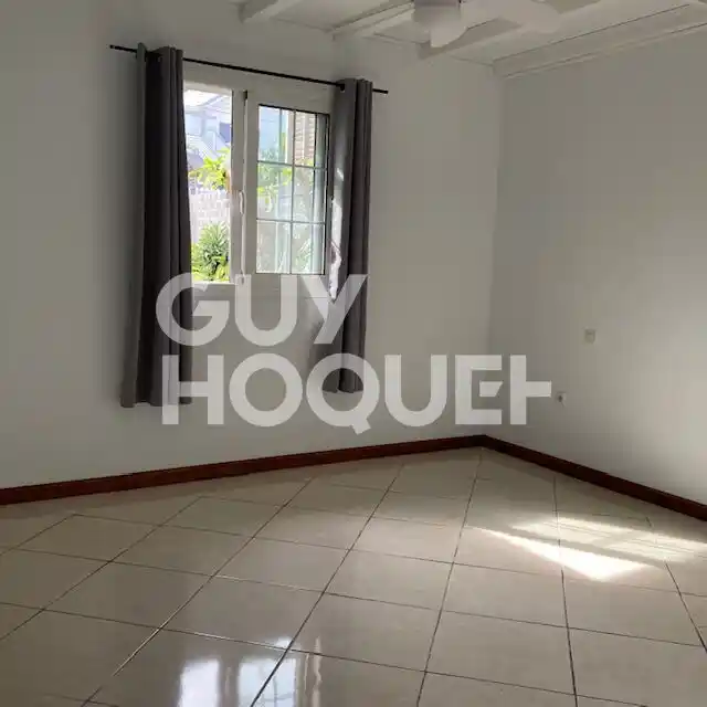 Photo 4 - Maison à louer - Ancien 1 525,9 € 6 pièces 5 chambres 130 m² Le Tampon 97430