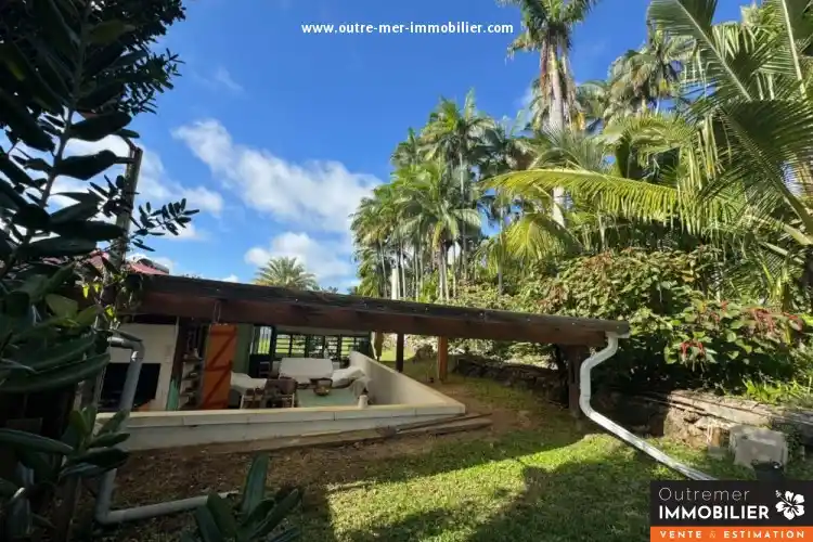 Photo 2 - Maison à vendre - Ancien 356 400 € 5 pièces 4 chambres 84 m² Saint-André 97440