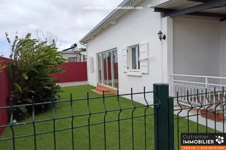 Photo 3 - Maison à vendre - Ancien 445 200 € 4 pièces 3 chambres 125 m² Saint-Denis Sainte-clotilde 97490