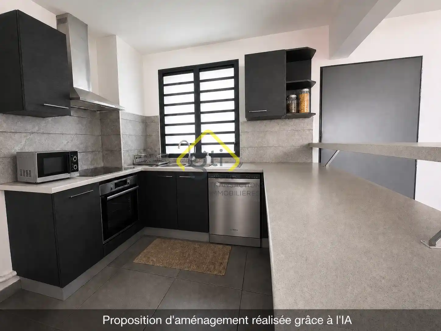 Photo 3 - Appartement à vendre - Ancien 346 500 € 5 pièces 4 chambres 87.32 m² Saint-Denis 97400