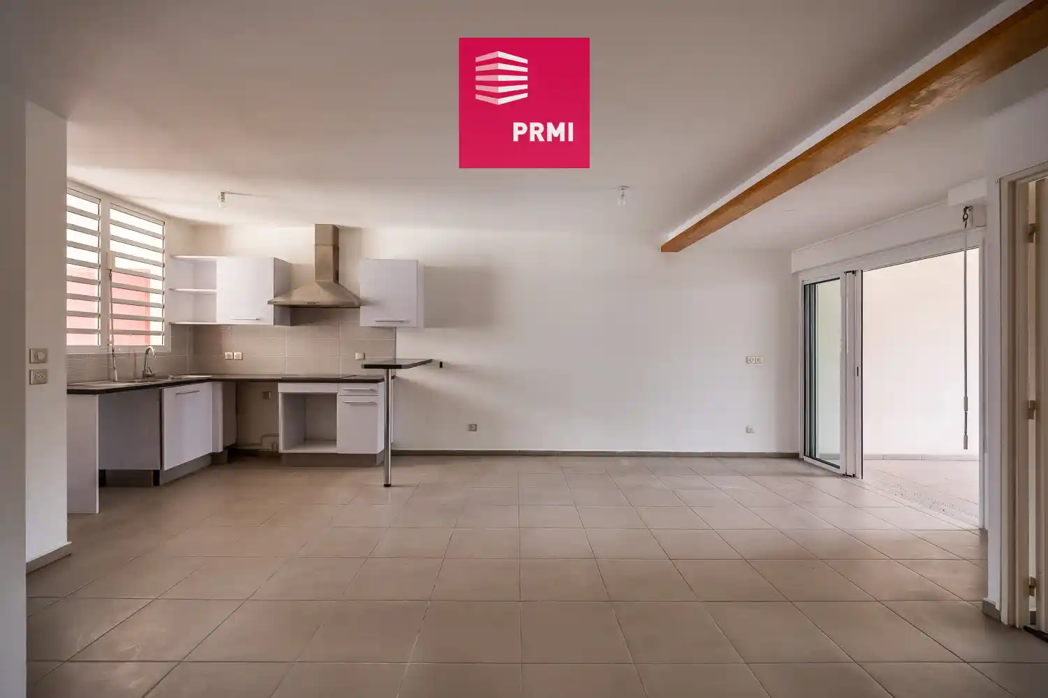 Photo 1 - Appartement à vendre - Ancien 235 000 € 3 pièces 2 chambres 69 m² Saint-Denis 97400