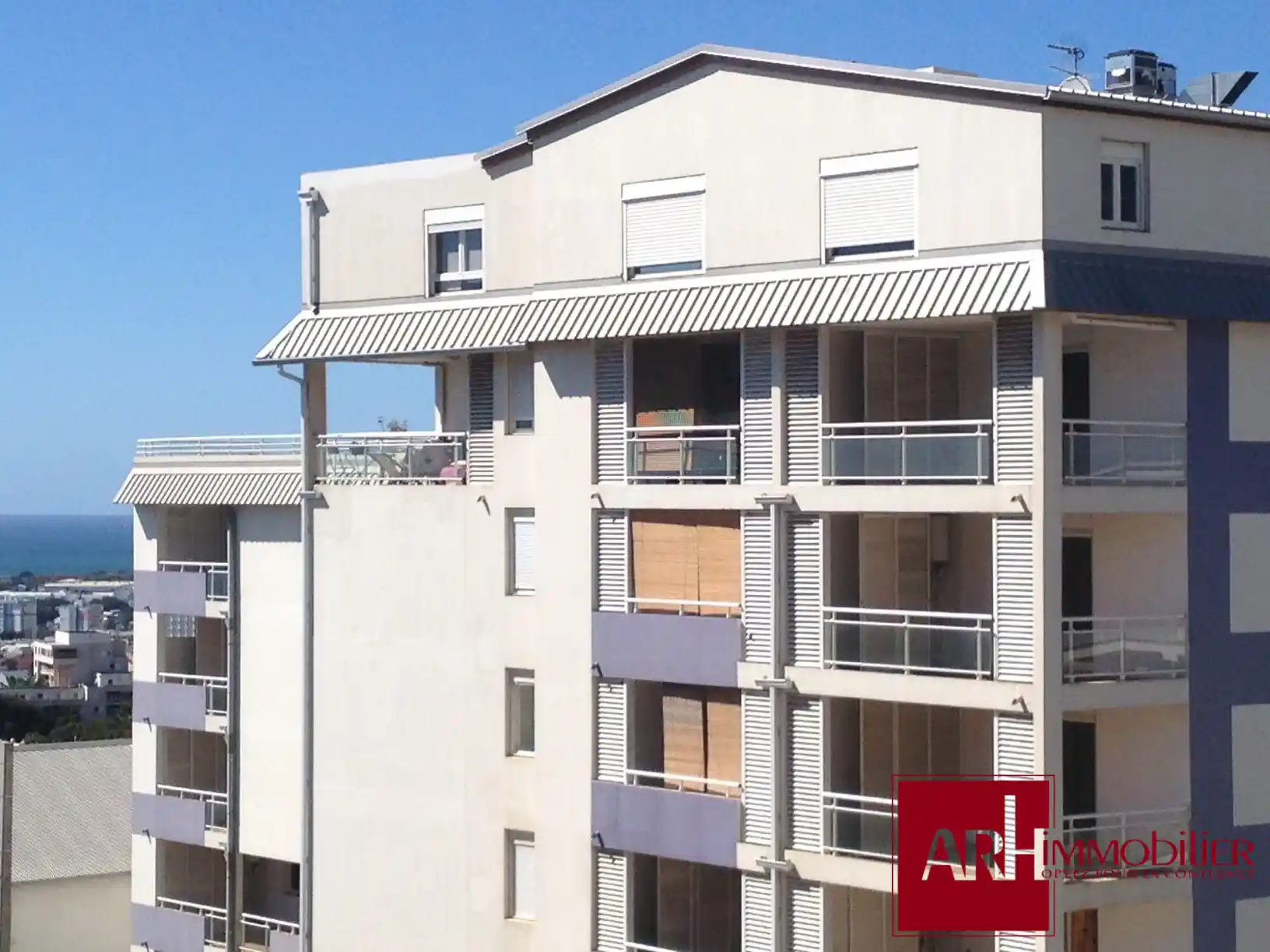 Photo 1 - Appartement à louer - Ancien 406 € 1 pièces 22.55 m² Saint-Denis 97400