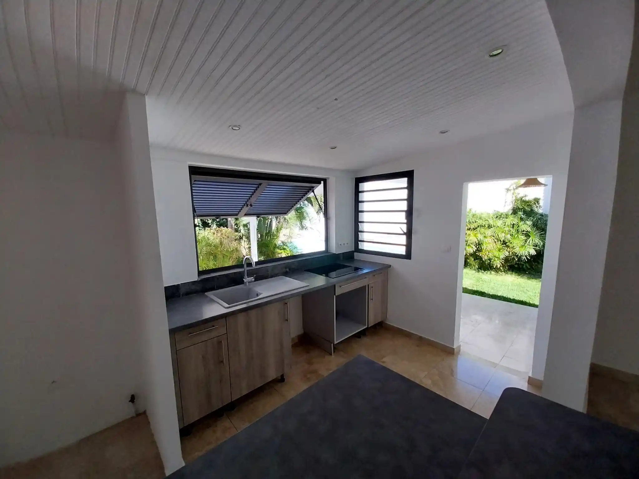 Photo 4 - Maison à vendre - Ancien 990 000 € 5 pièces 4 chambres 120 m² Saint-Paul Saint-Gilles les Bains 97434