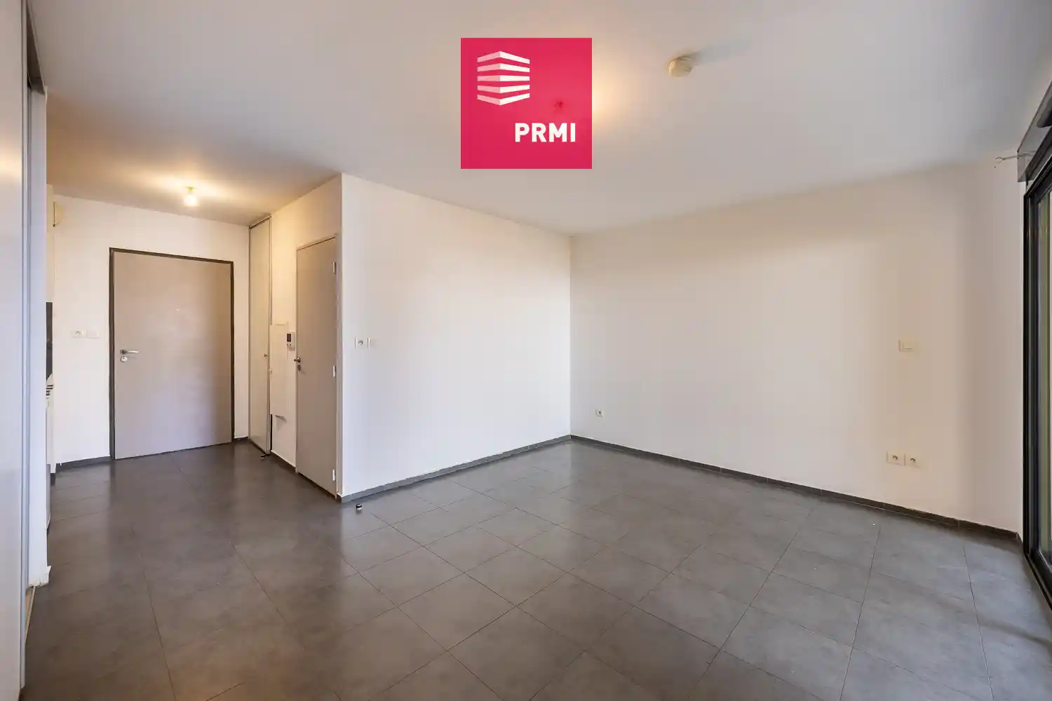 Photo 4 - Appartement à vendre - Ancien 115 000 € 1 pièces 29.7 m² Saint-Denis 97400