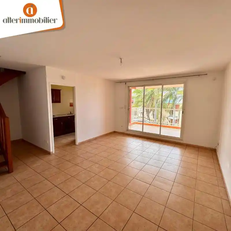 Photo 3 - Appartement à louer - Ancien 914 € 3 pièces 2 chambres 65.04 m² Saint-Pierre 97410