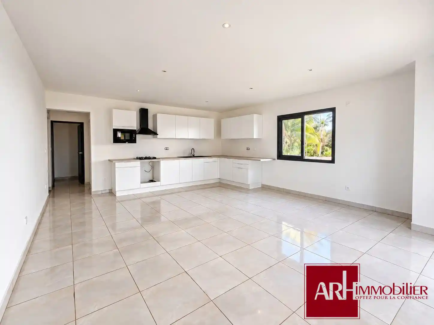 Photo 3 - Maison à vendre - Ancien 441 000 € 5 pièces 3 chambres 96 m² Le Tampon 97430