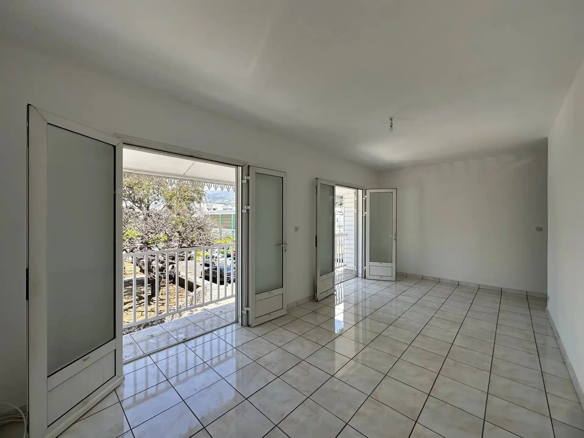 Photo 1 - Appartement à vendre - Ancien 113 400 € 2 pièces 1 chambres 53.54 m² Saint-Louis 97450