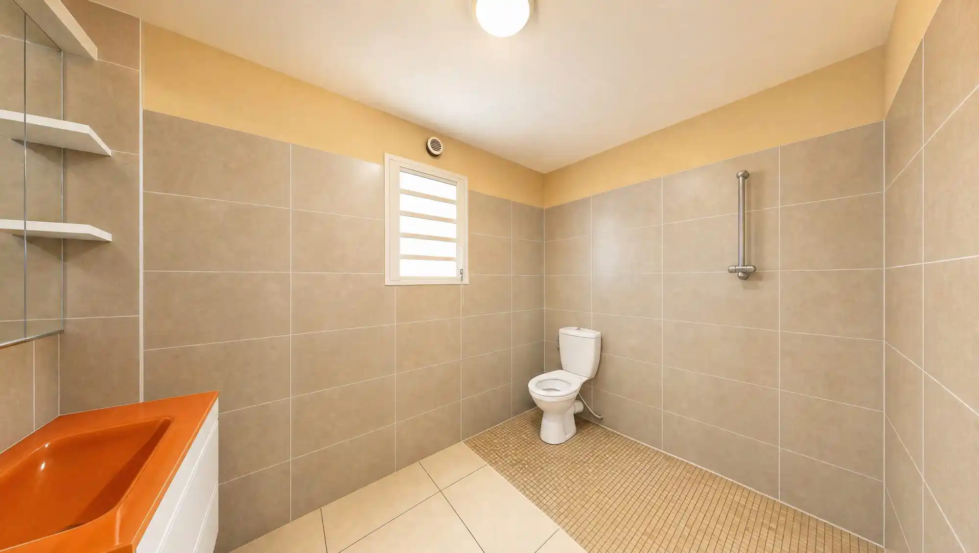 Photo 4 - Local commercial à louer - Ancien 660 € 40 m² Le Tampon 97430