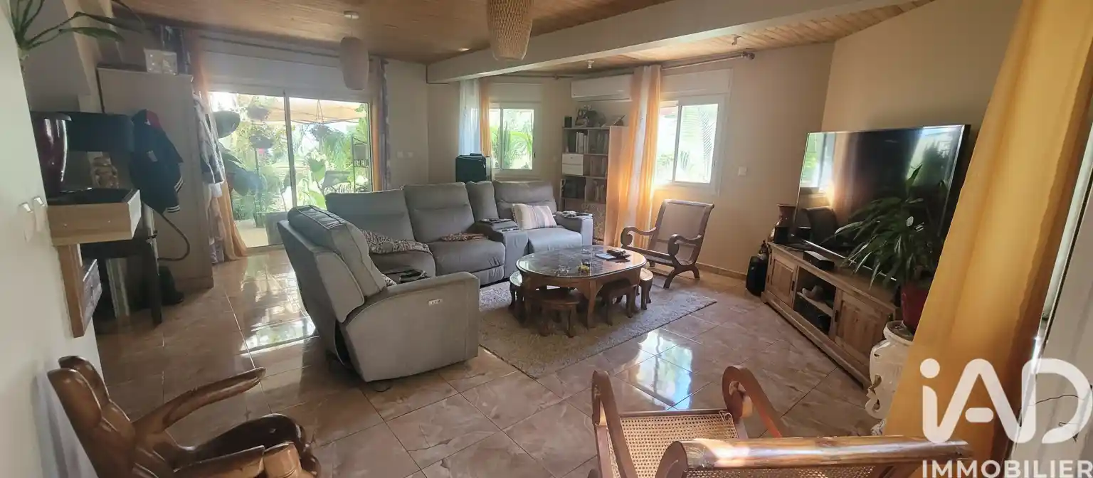 Photo 3 - Maison à vendre - Ancien 885 000 € 13 pièces 374 m² Saint-Pierre 97410