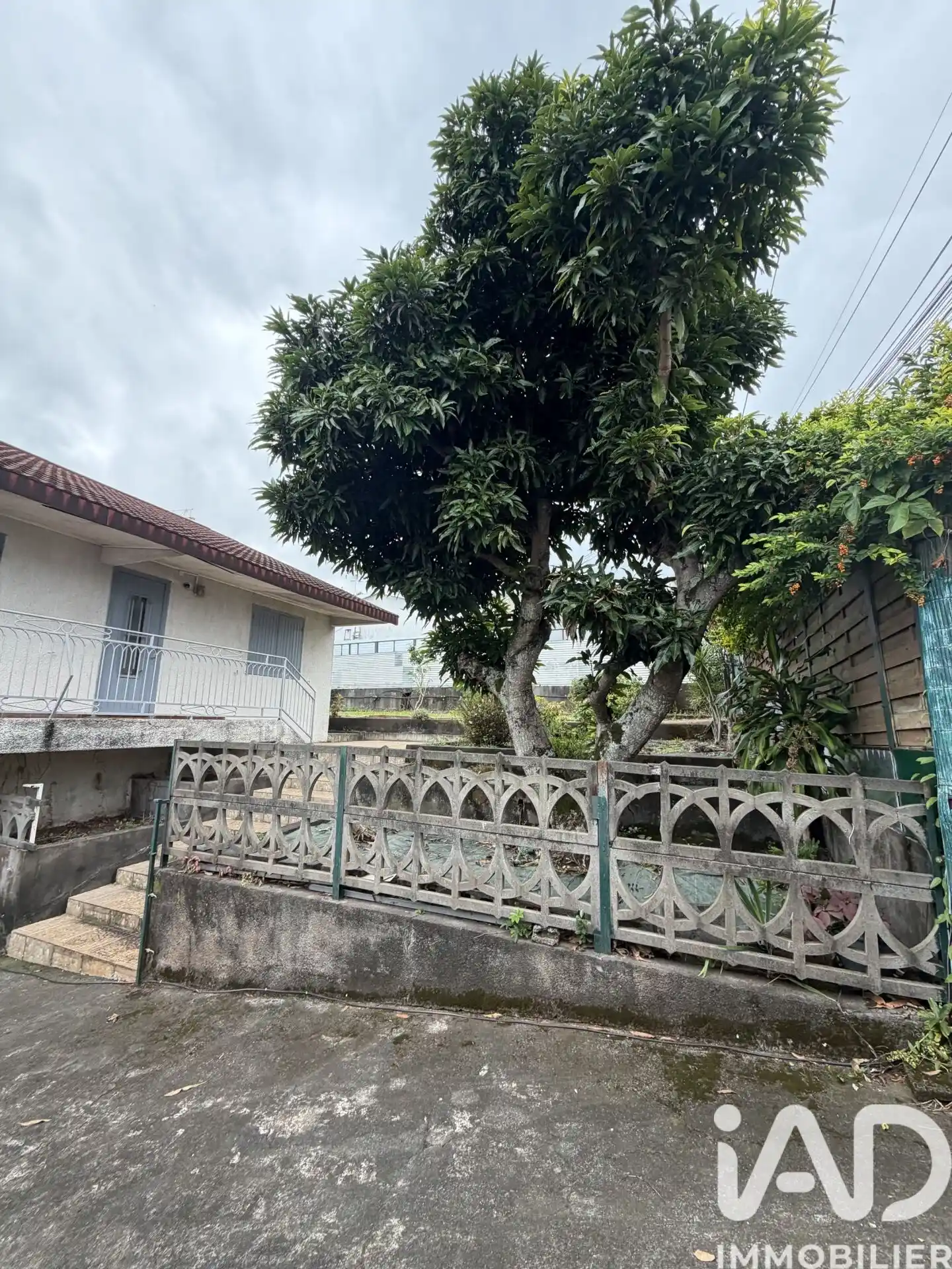 Photo 4 - Maison à vendre - Ancien 410 000 € 9 pièces 5 chambres 288 m² Le Tampon 97430