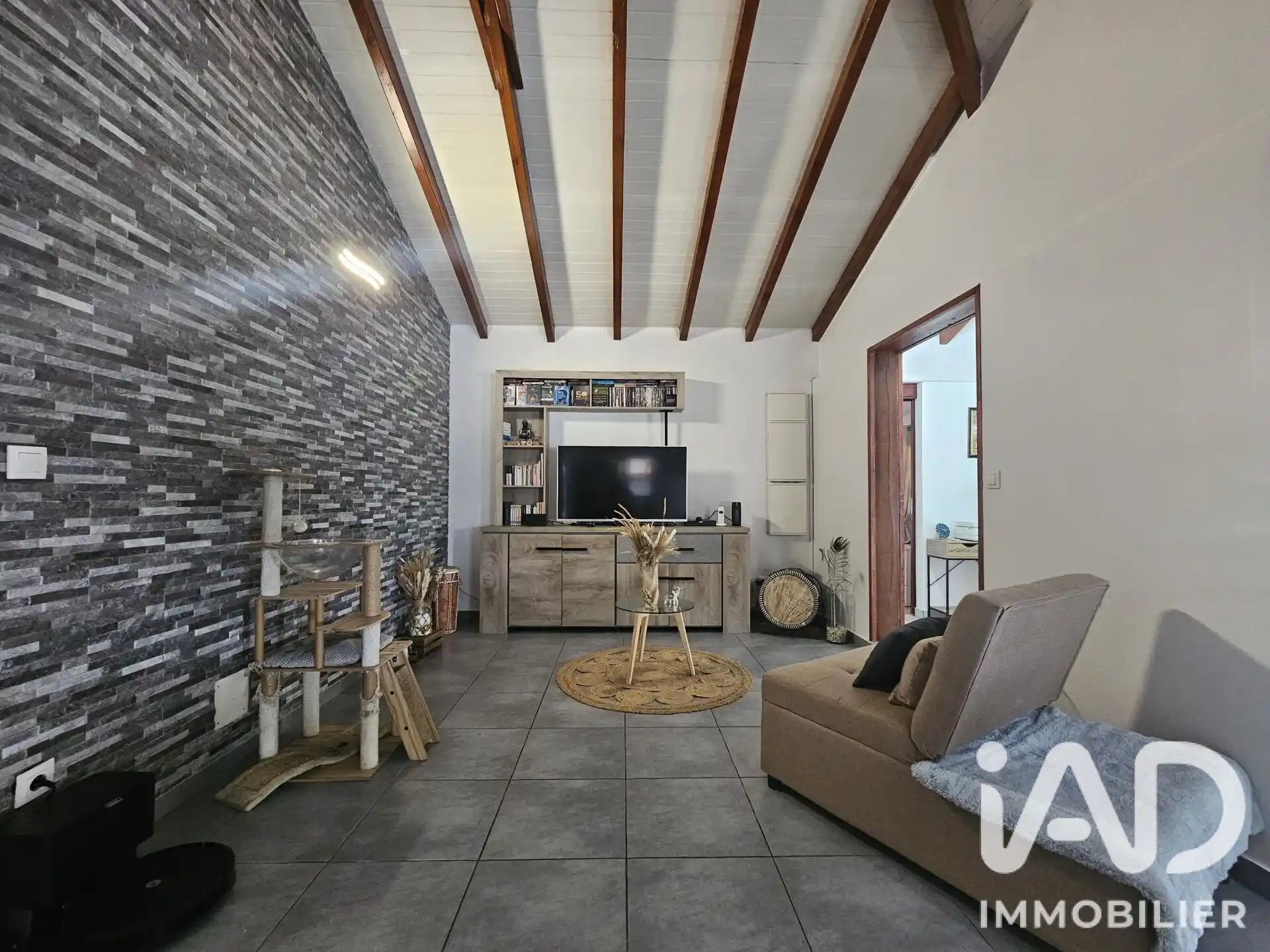 Photo 4 - Maison à vendre - Ancien 390 000 € 4 pièces 3 chambres 135 m² Les Abymes 97160