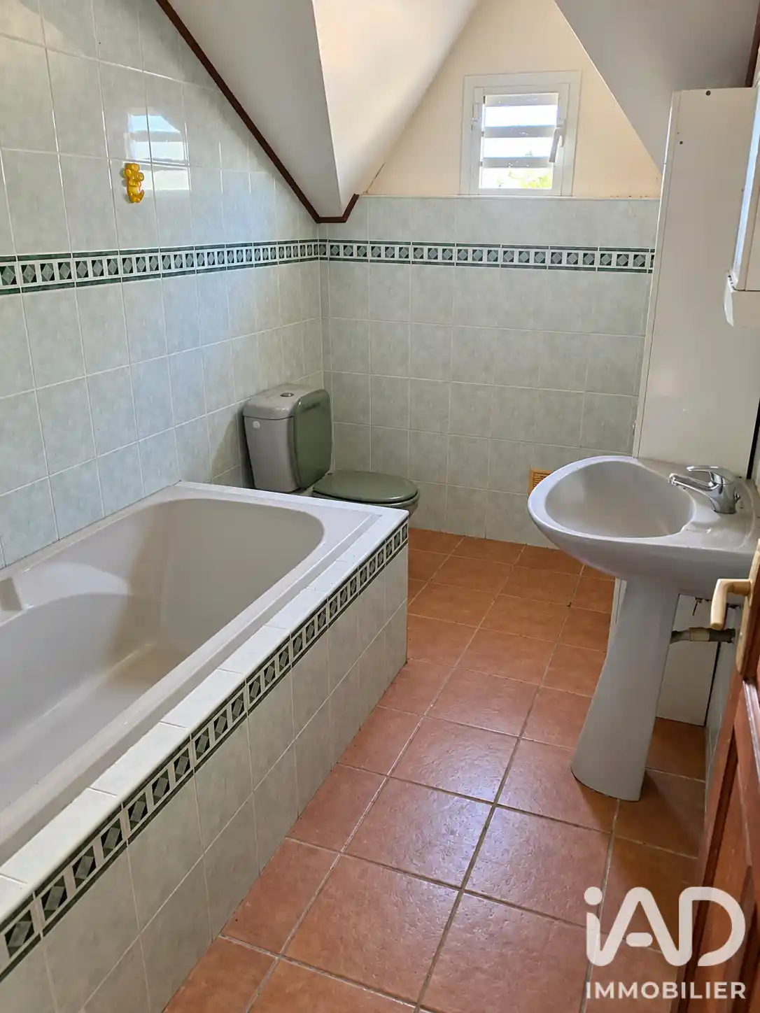 Photo 3 - Maison à vendre - Ancien 418 000 € 6 pièces 4 chambres 200 m² Saint-Pierre 97410